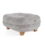 Fluffy donut-shaped cat bed